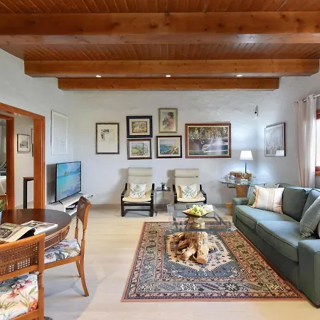 La Casa De Arriba Villa