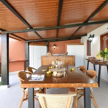 Villa La Casa De Arriba